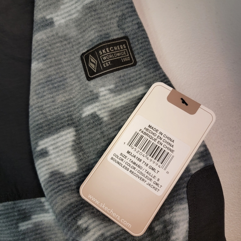 SKECHERS‎ Golounge Boundless Fleece Recovery Jacket Gray Black Camo Men's S - Picture 6 of 7
